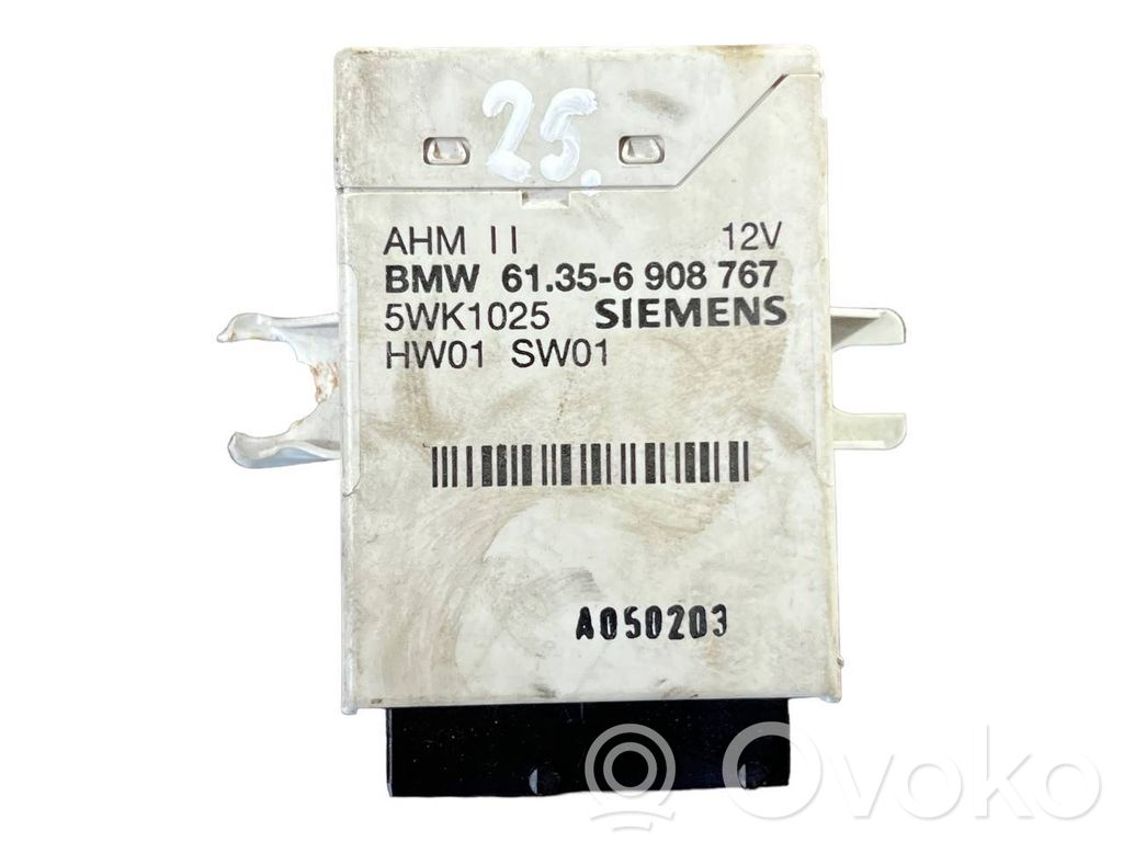 Trailer hitch control unit
