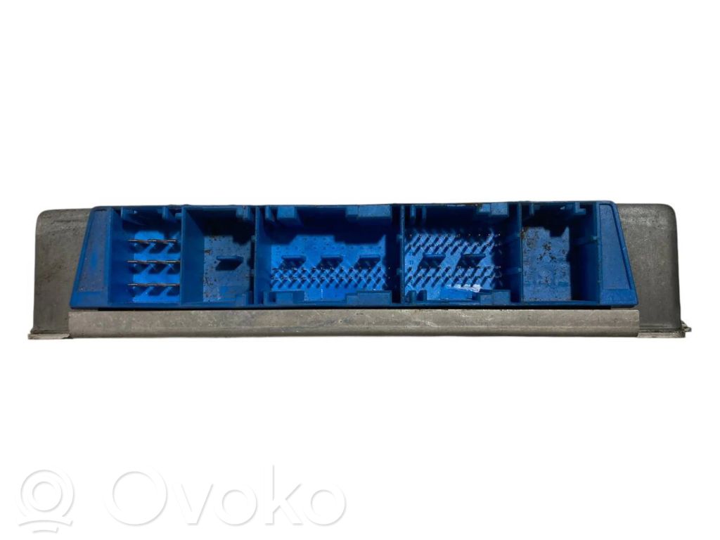 Pārnesumkārbas vadības bloks