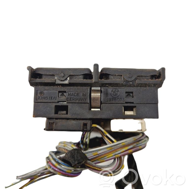 Power window switch