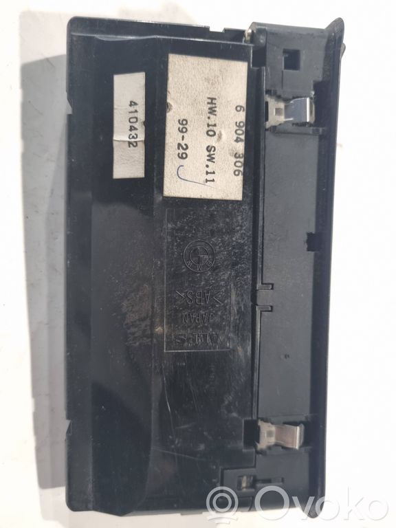 Window lift control switch(es)