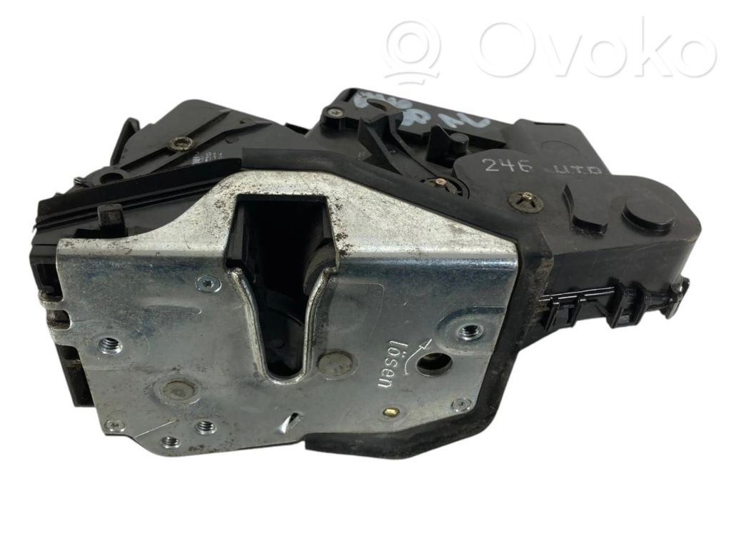 Aizmugurē slēdzene