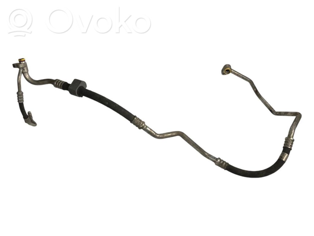 Air conditioner pipe(s) / hose(s)