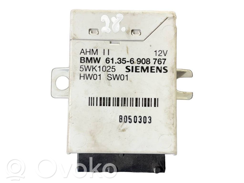 Trailer hitch control unit