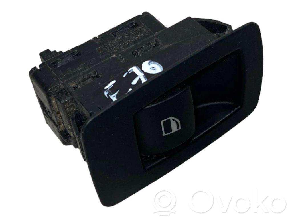 Power window switch