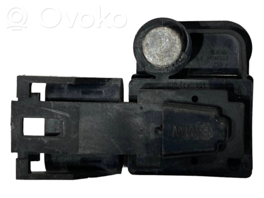 Airbag impact sensor