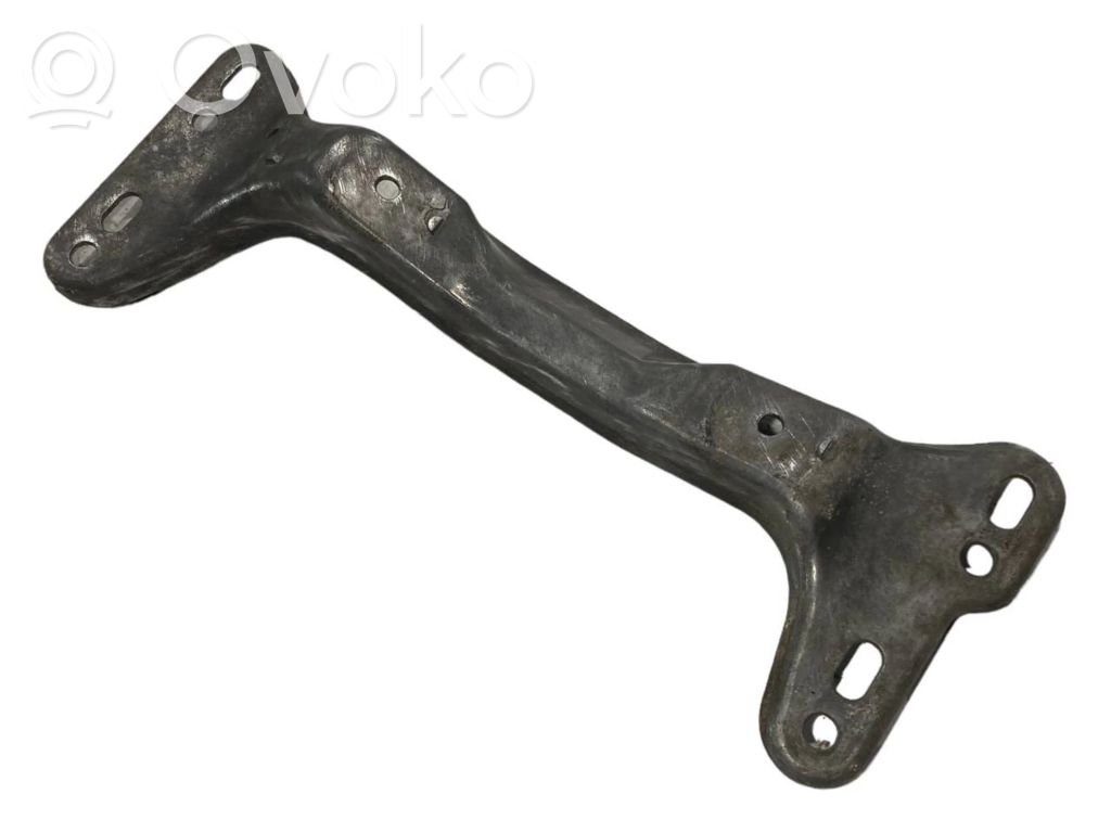 Transmission mounting bracket