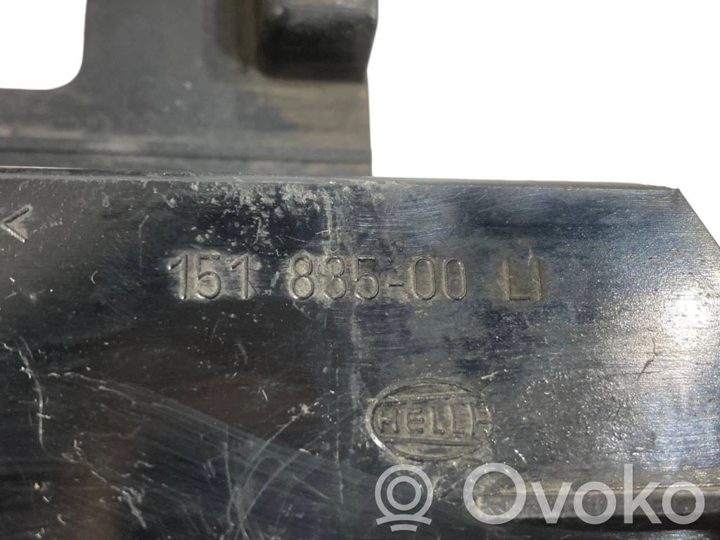 Priekšējā luktura turētājs