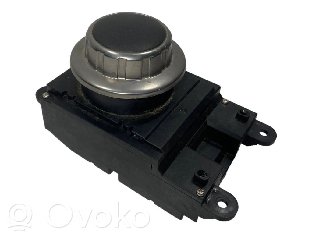 Multifunction control switch/button