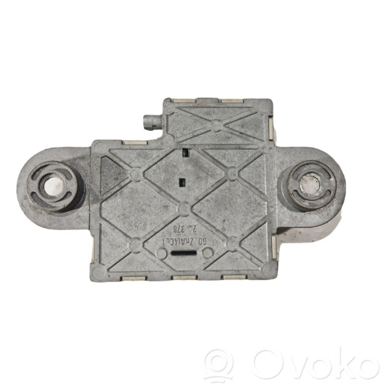 Antenna amplifier