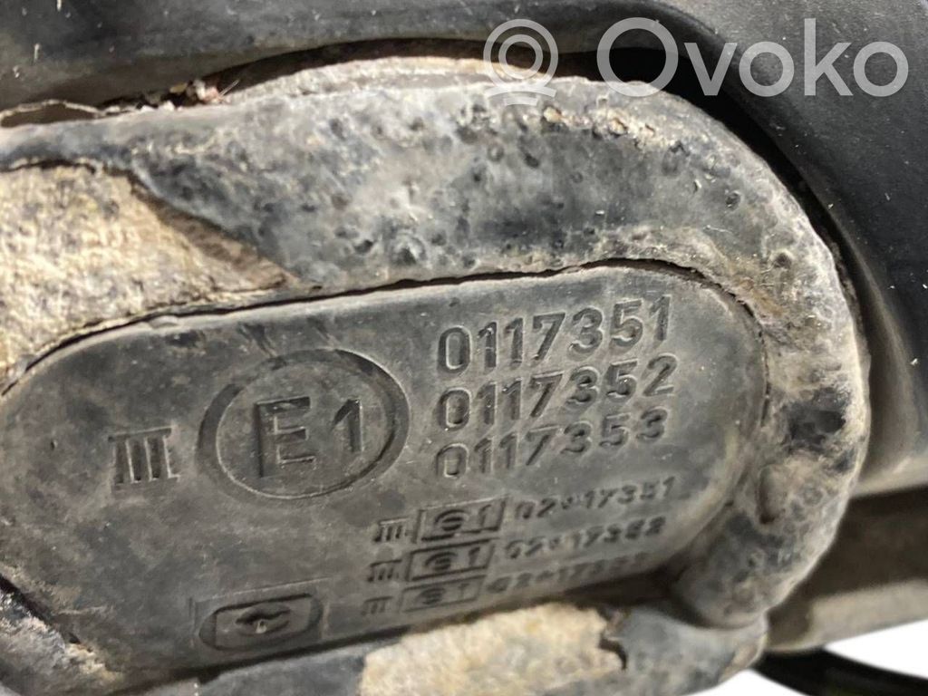 Mirror (electrically controlled)