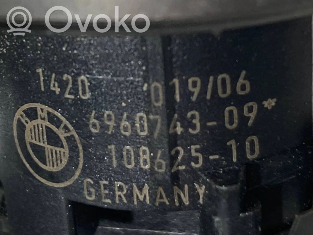 Automašīnas aizdedzes un startera slēdzis