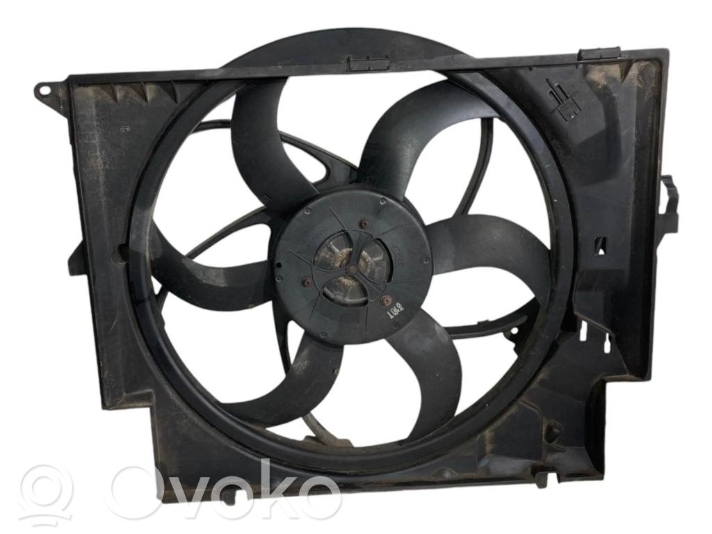 Elektrisks radiatoru ventilators