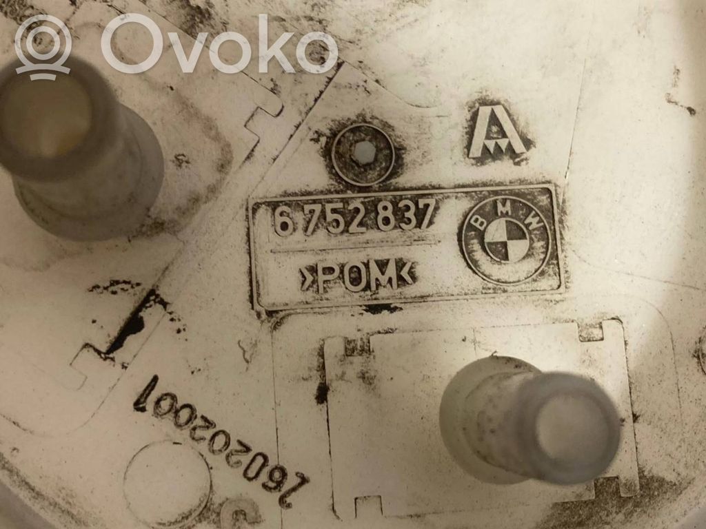 Топливный насос (в топливном баке)