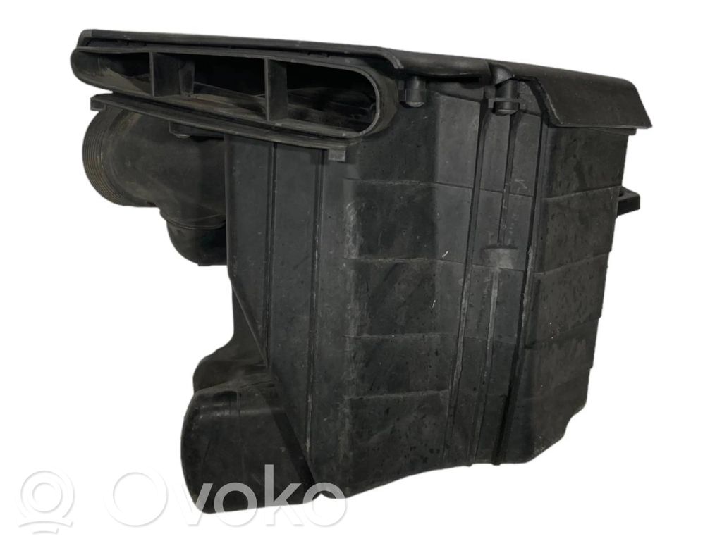 Air filter box