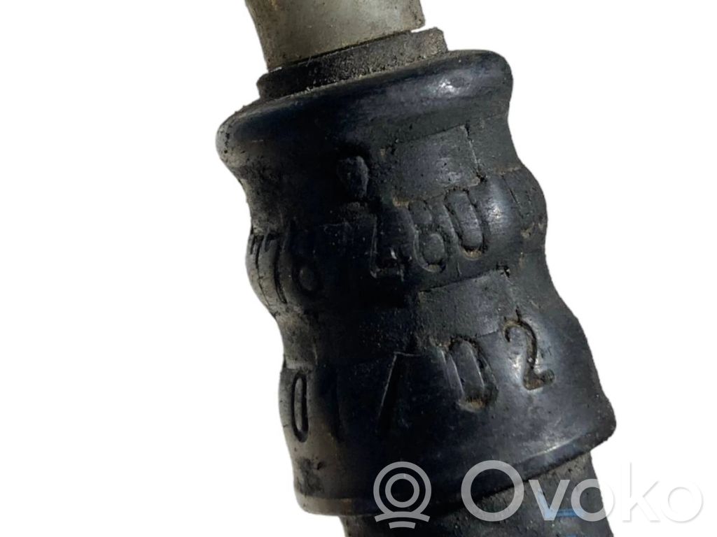 Degvielas caurulīte (-es)