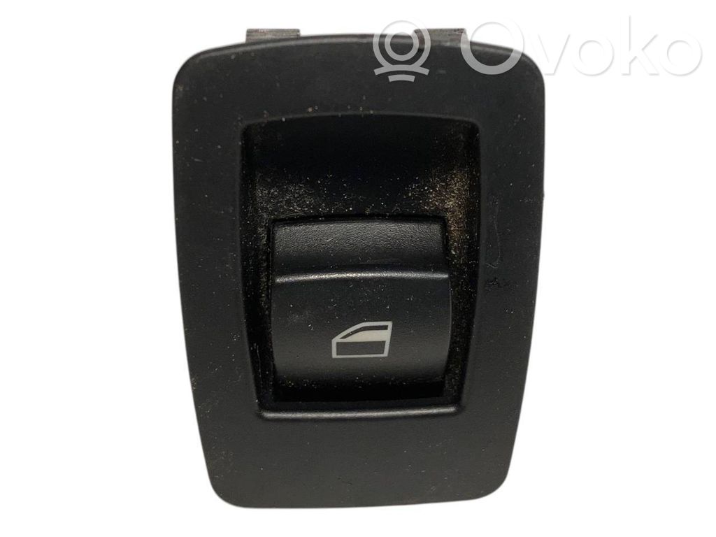 Power window switch