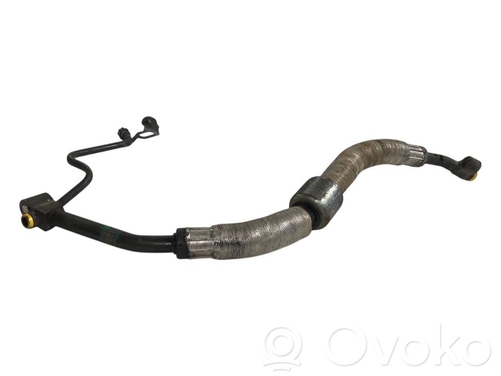 Air conditioner pipe(s) / hose(s)