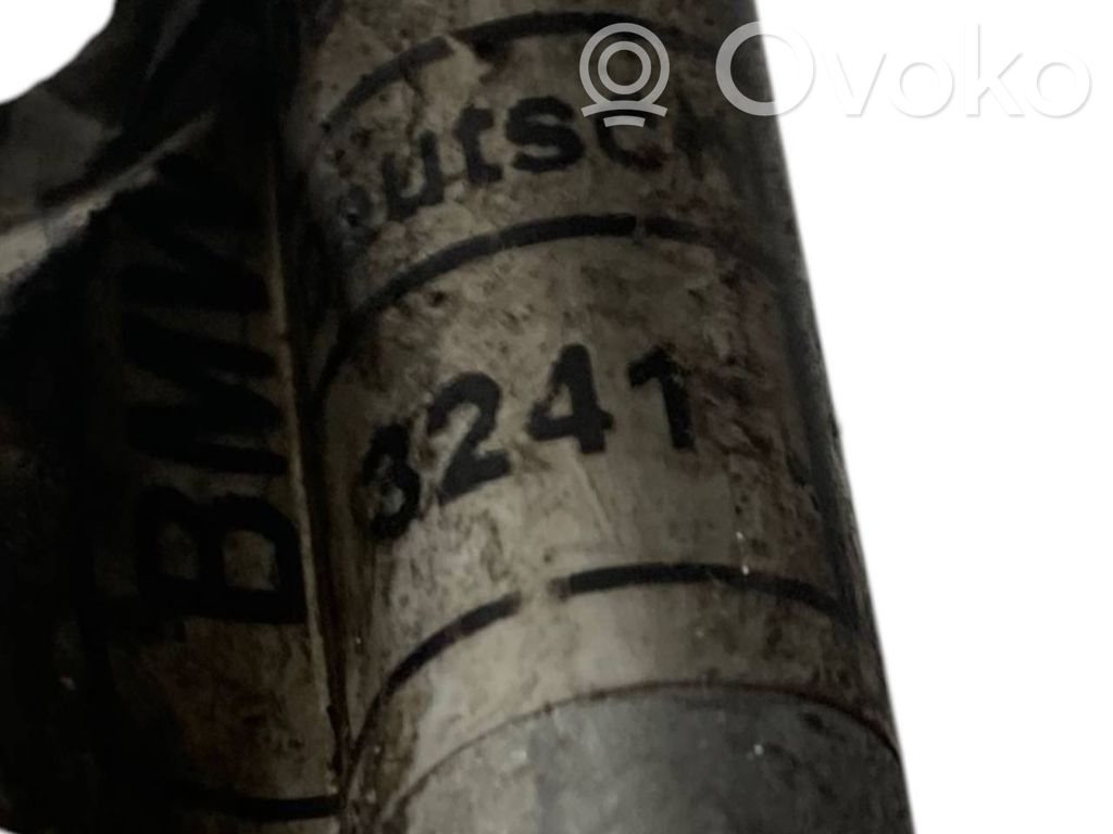 Stūres pastiprinātāja šļūtene (-es) / caurulīte (-es)