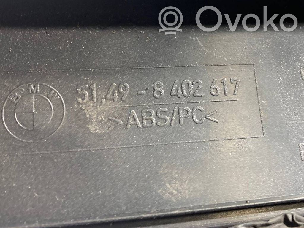 Bagāžnieka dekoratīvā apdare