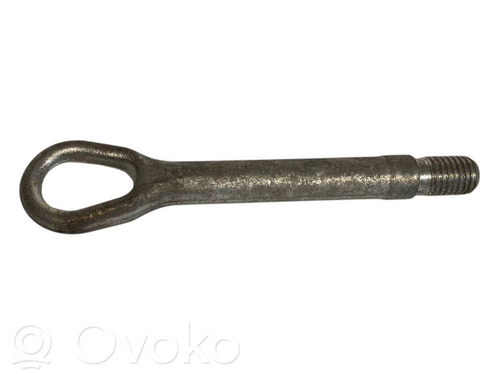 Буксировочный крюк
