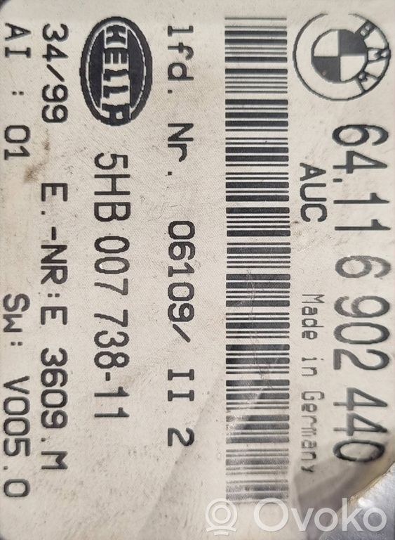 Gaisa kondicioniera / klimata kontroles / salona apsildes vadības bloks (salonā)