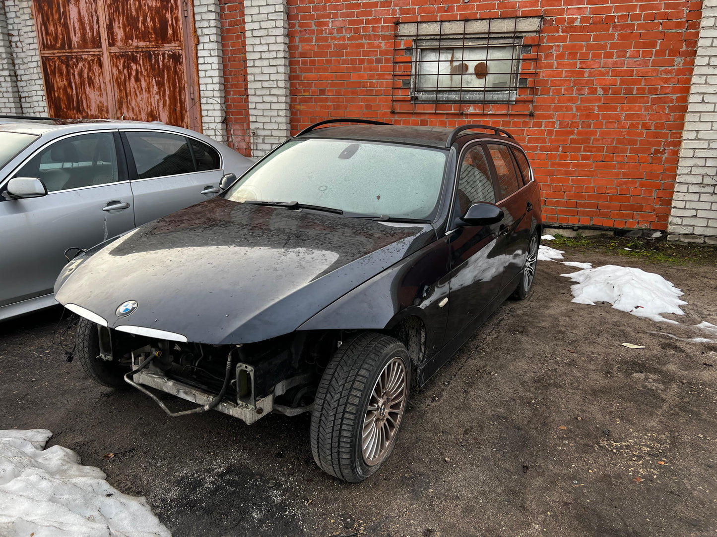 BMW 325 2005 G.