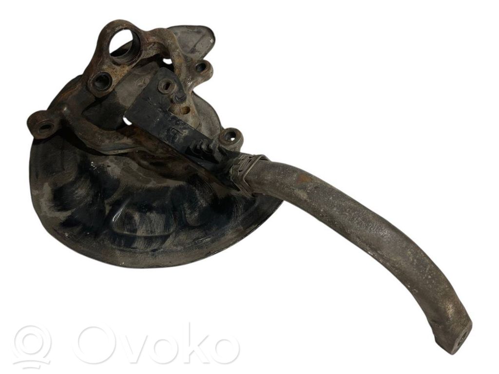 Priekšējā riteņa rumbas vārpstas šarnīrs (stupica, capfa)