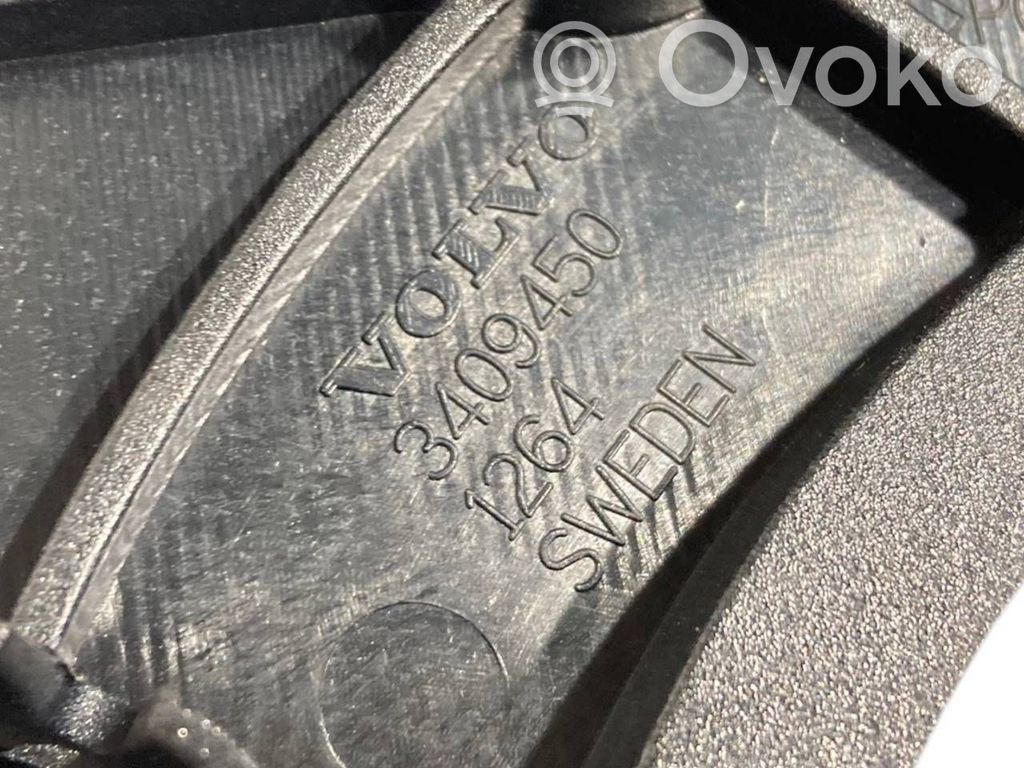 Centrālā skaļruņa dekoratīvā apdare