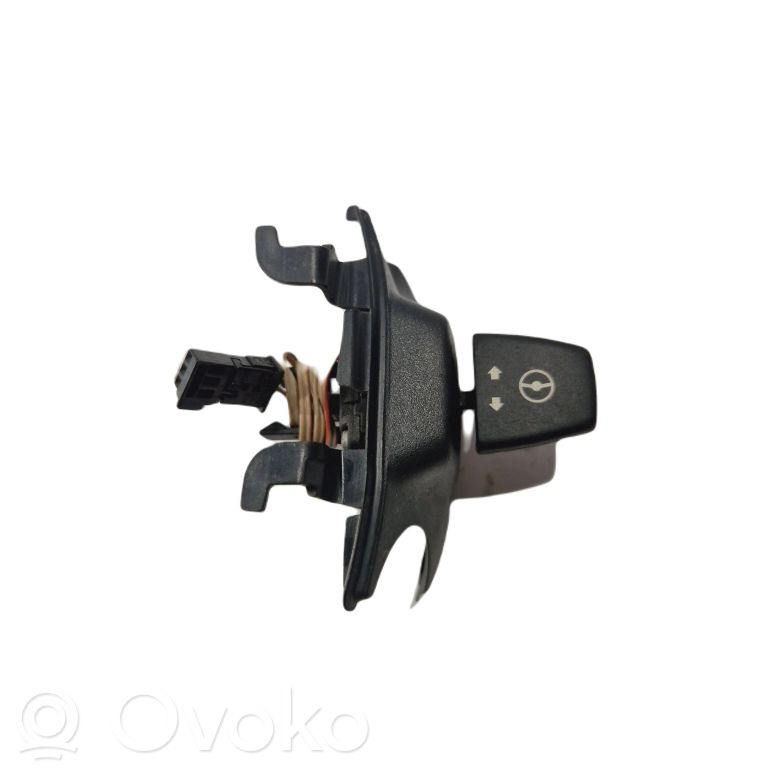 Steering wheel height control switch