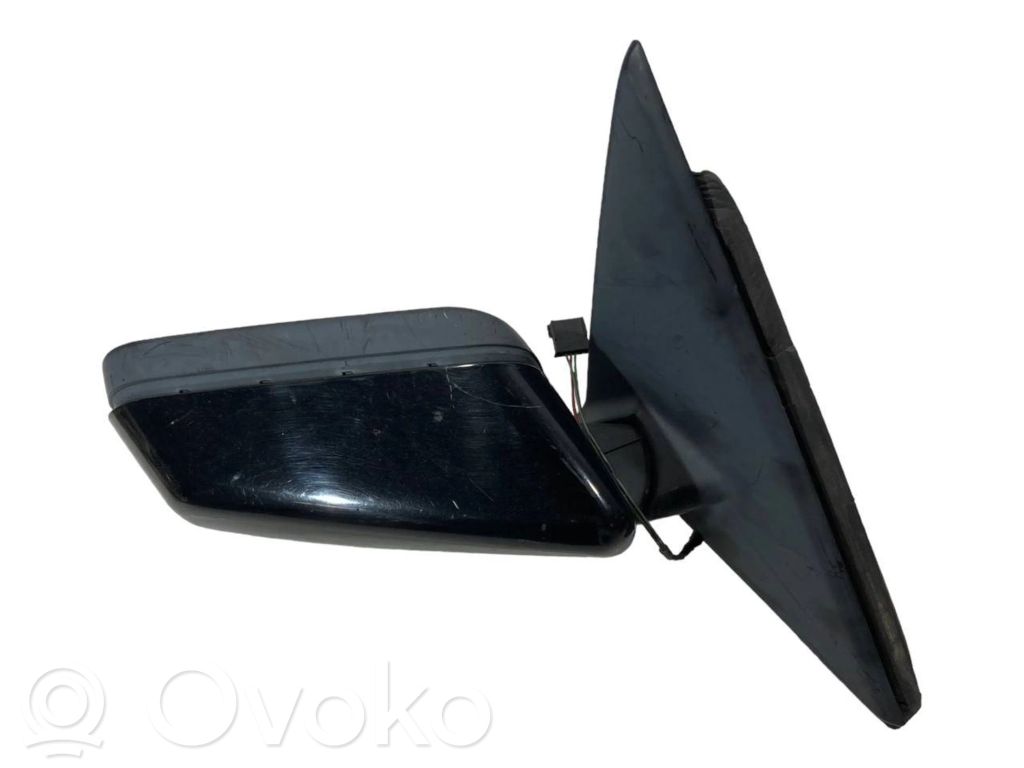 Зеркало (с электрическим управлением)