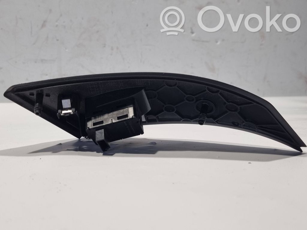 Power window switch