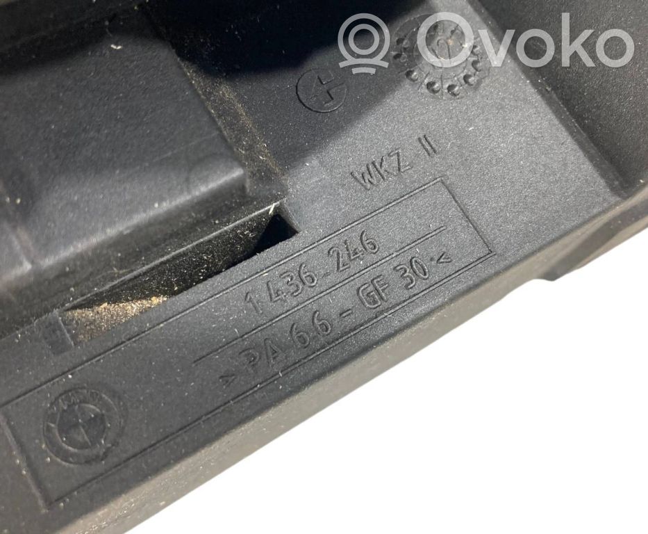 Radiatora (-u) turētājs / kronšteins