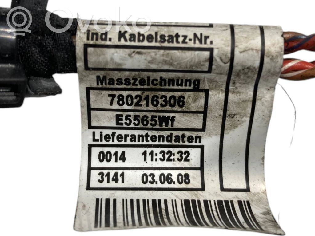 Fuel injector wires