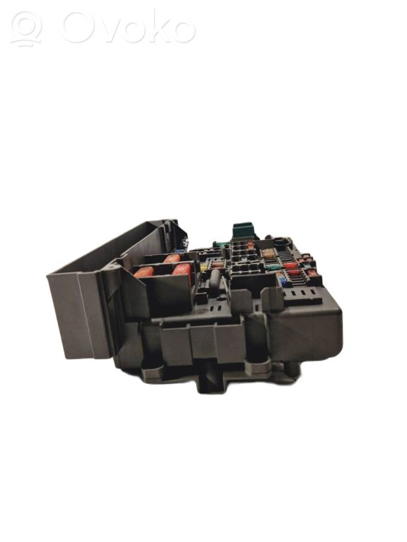 Fuse block