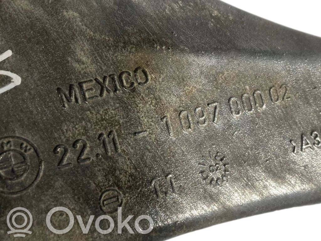 Dzinēja nostiprināšanas stiprinājums-kronšteins