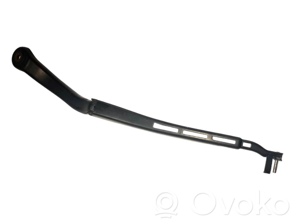 Windshield wiper arm
