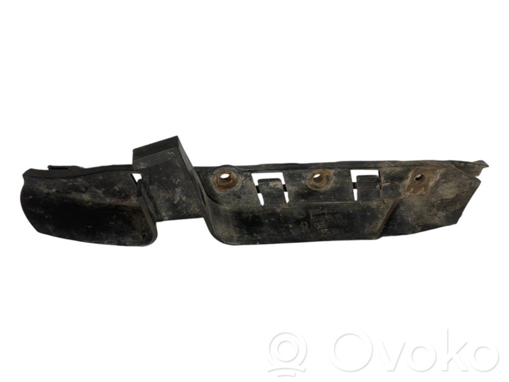 Front bumper holder