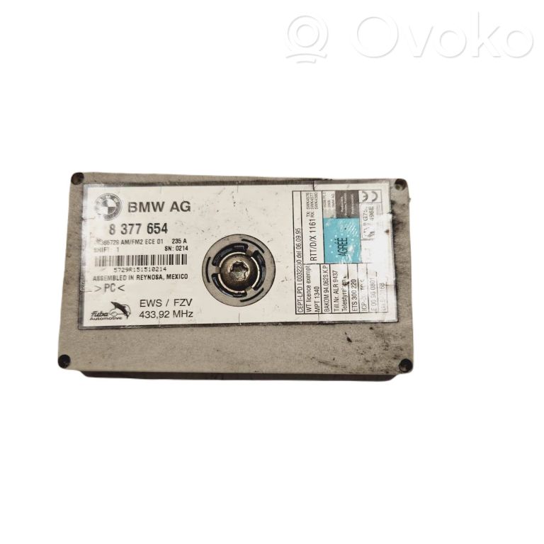 Antenas vadības bloks