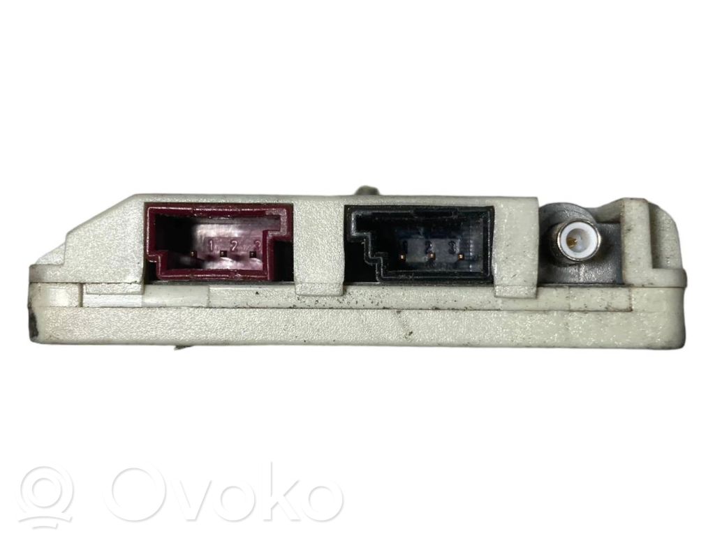 Antenna amplifier