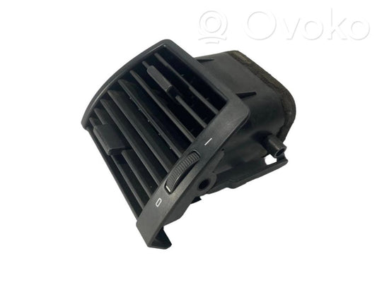 Боковая решетка воздухозаборника