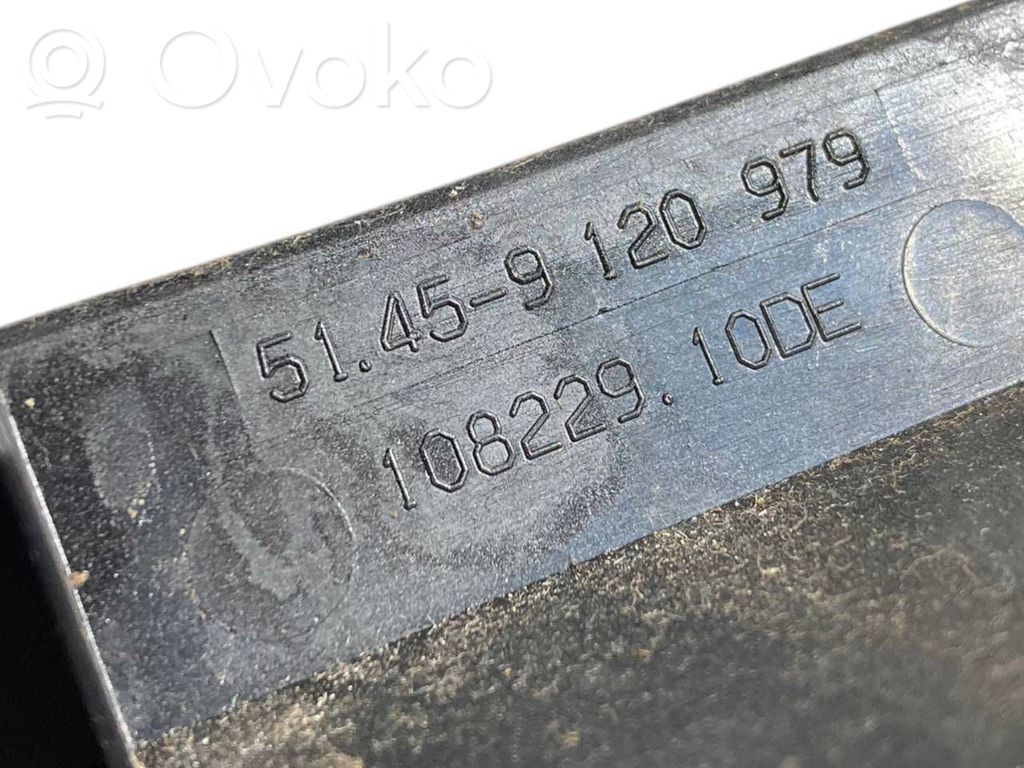 Klimata kontrole / mazā radiatora vadības dekoratīvā apdare