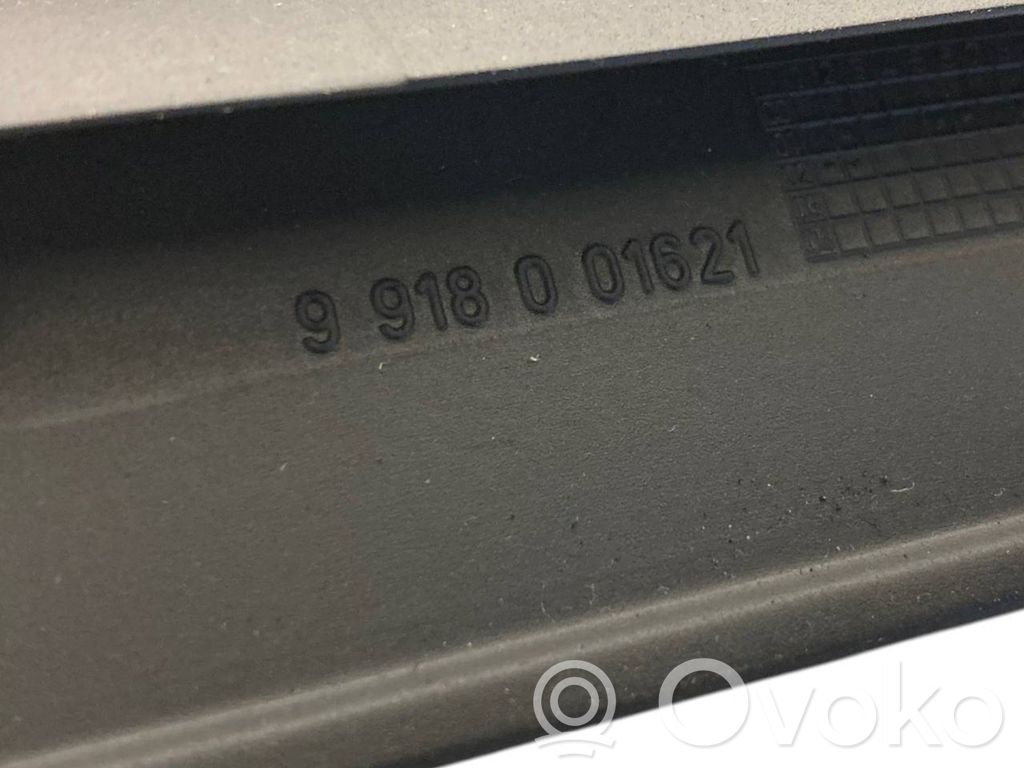 Другой тип декоративной отделки багажника