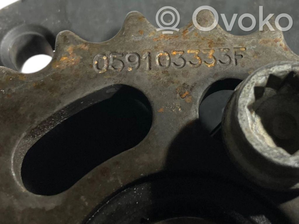 Engine chain balancer