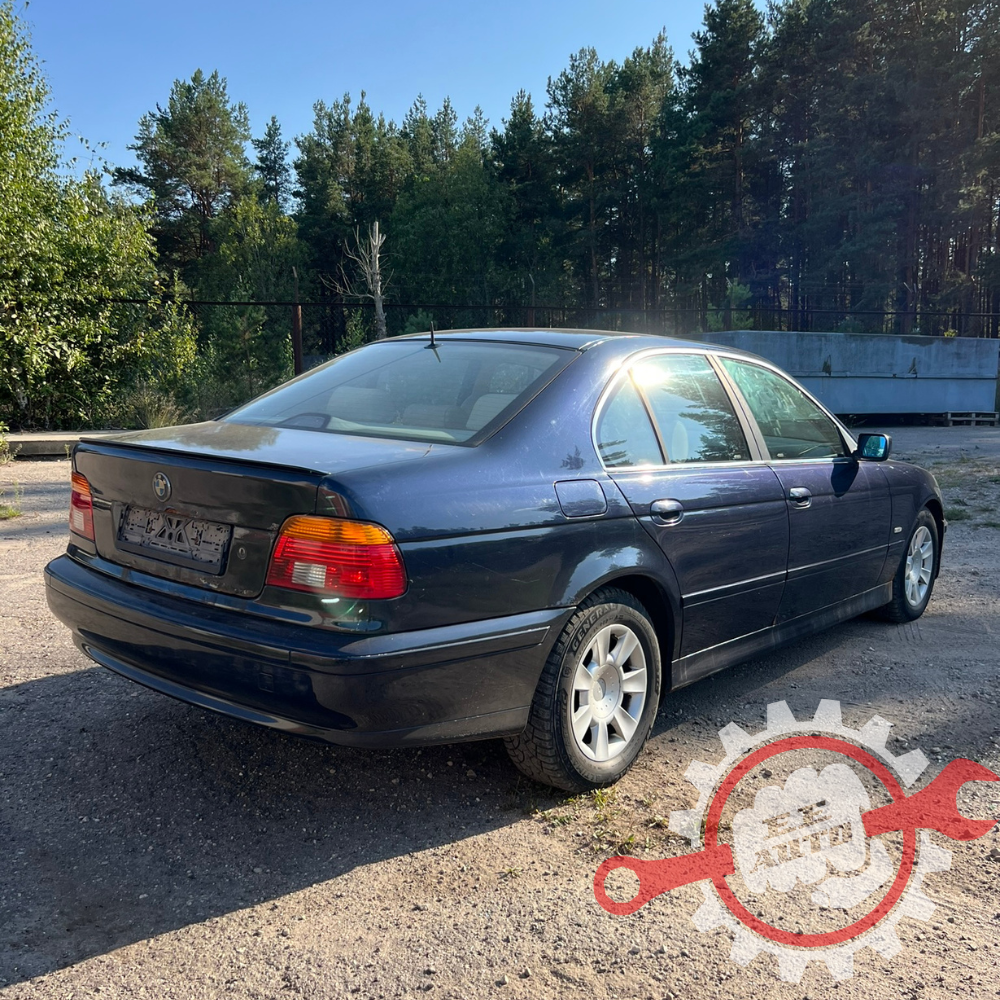 BMW 525i 2001.G.