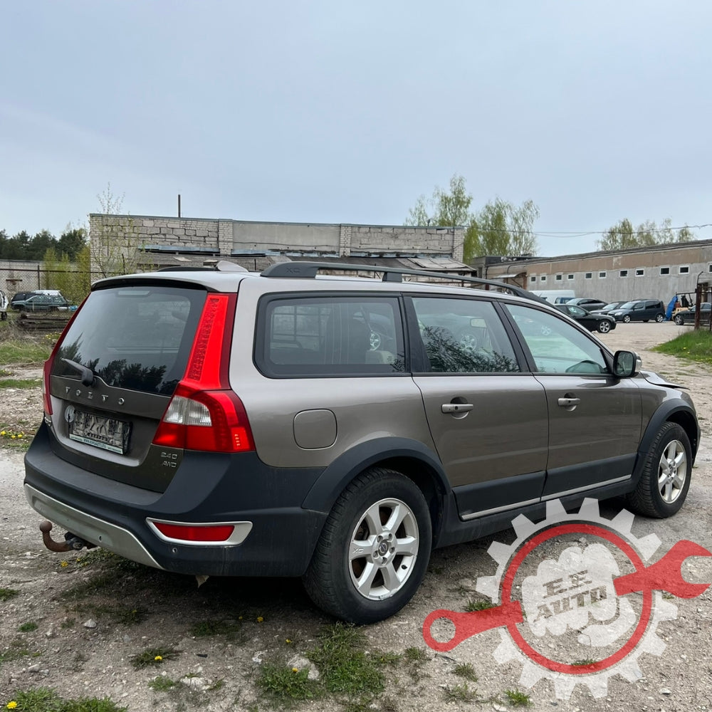 VOLVO XC70 2008.g. rezerves daļas