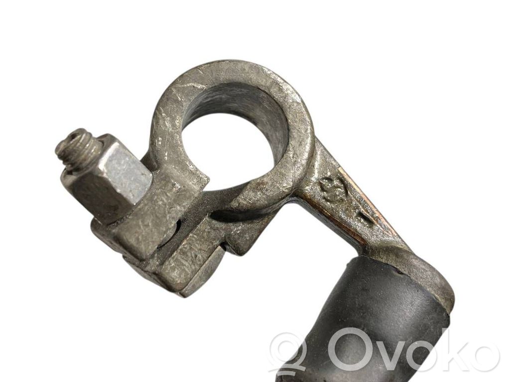 Mīnusa vads (akumulatora)