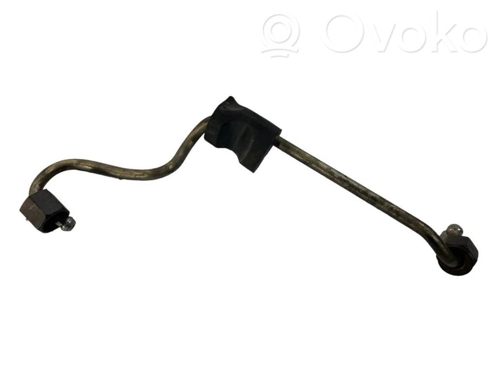 Degvielas caurulīte (-es)