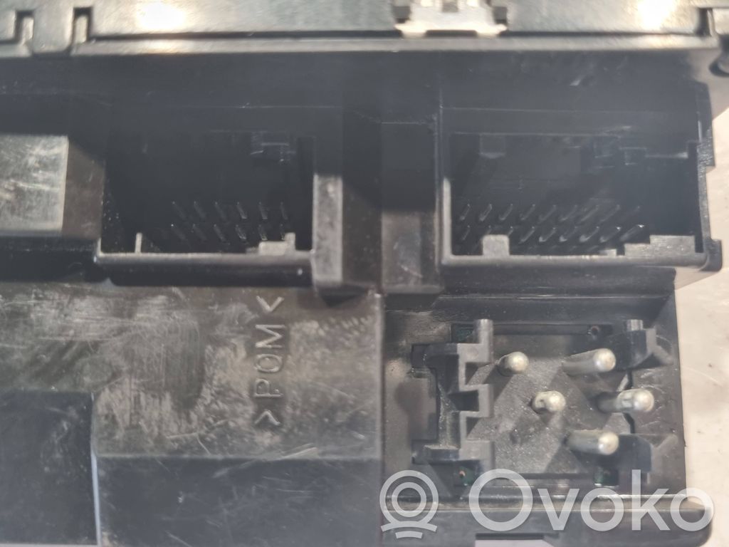 Power window switch