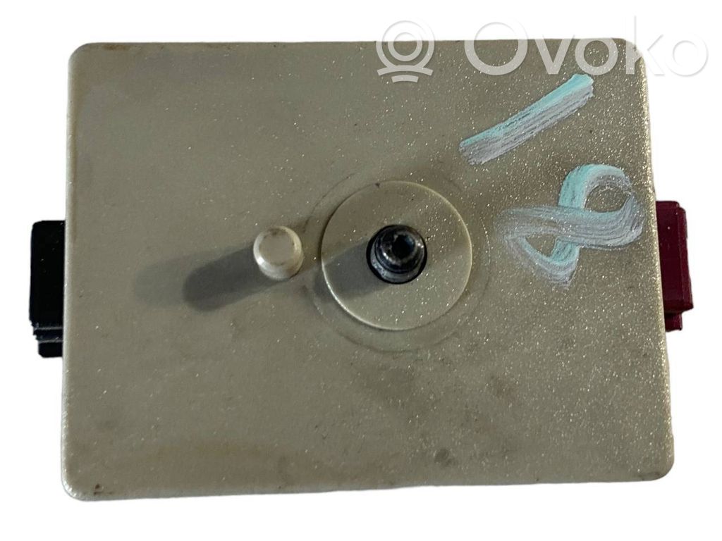 Antenna control unit