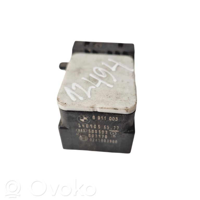 Airbag impact sensor